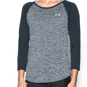 Under Armour Tech 3/4 sleeve, Medium
